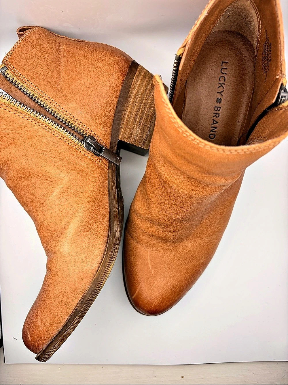 Lucky Brand Basel Bootie Leather Ankle Boots in Wheat